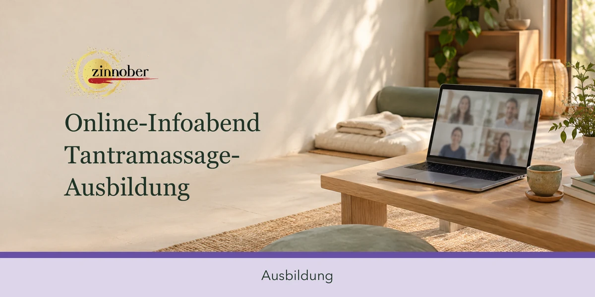 Online-Infoabend zur Tantramassage-Ausbildung – Laptop in einem ruhigen Lernraum